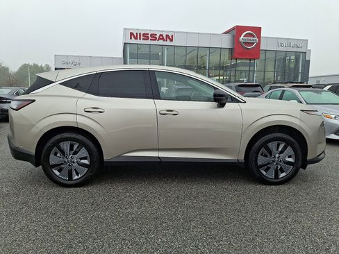 Used 2025 Nissan Murano SL w/ Cargo Package image 8