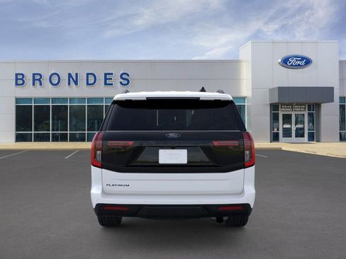 New 2026 Ford Expedition Platinum w/ Stealth Appearance Package AWD/4WD image 5