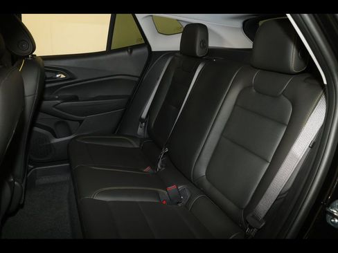 New 2026 Chevrolet Trax ACTIV w/ Driver Confidence Package FWD image 13