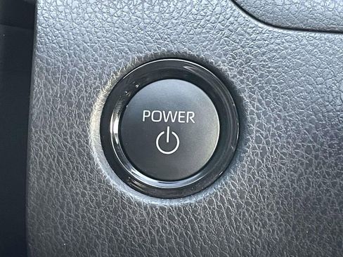 Used 2025 Toyota Camry LE image 35