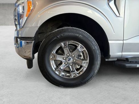 Certified 2021 Ford F150 XLT w/ Equipment Group 302A High image 23