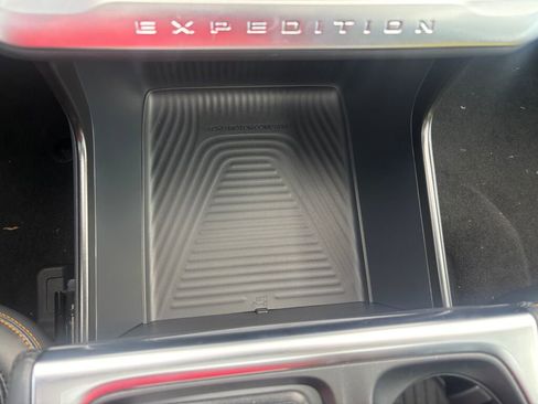 New 2025 Ford Expedition Tremor image 24
