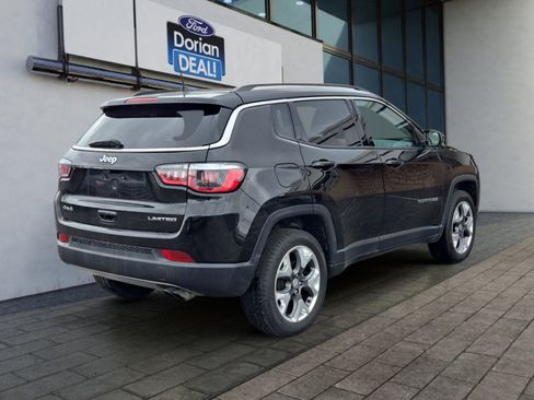 Used 2019 Jeep Compass Limited image 3