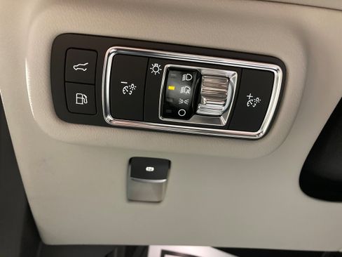 Used 2026 Lincoln Nautilus Premier image 20