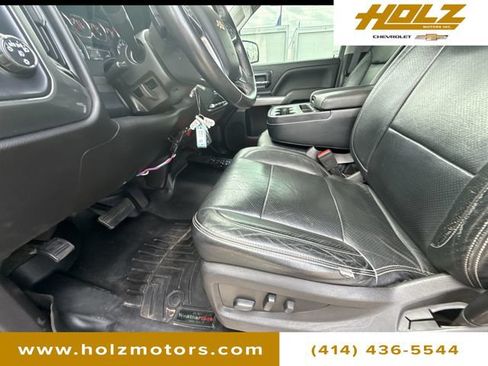 Used 2017 Chevrolet Silverado 1500 LT w/ All Star Edition AWD/4WD image 32