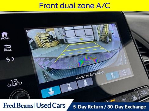 Used 2023 Honda Odyssey Touring image 17