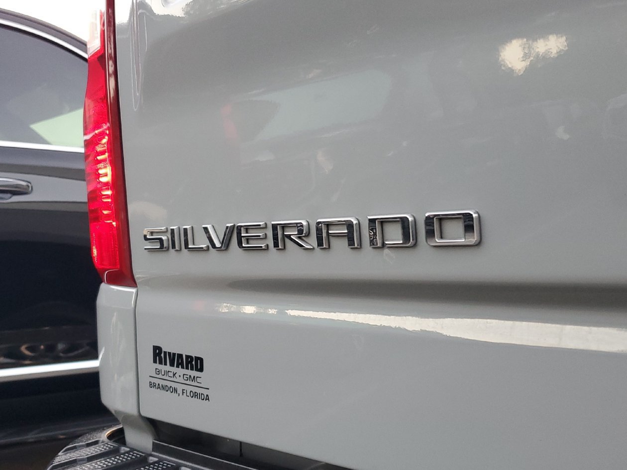 Used 2024 Chevrolet Silverado 1500 Custom RWD image 7
