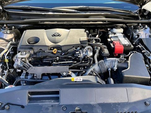 Used 2023 Toyota Camry LE image 33