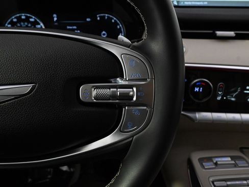 Used 2025 Genesis GV70 2.5T Select w/ Advanced Package image 38