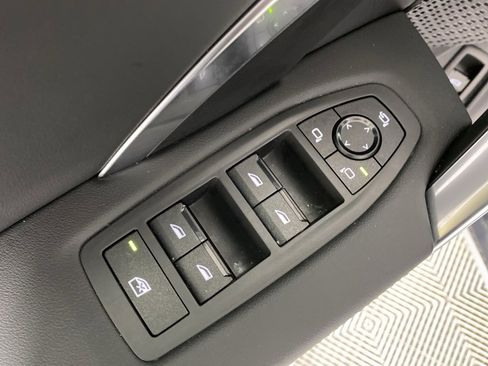 Used 2026 BMW X1 xDrive28i w/ Technology Package image 10