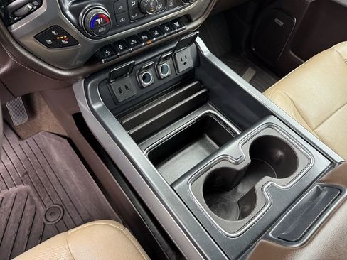 Used 2018 Chevrolet Silverado 2500 LTZ w/ Duramax Plus Package image 25