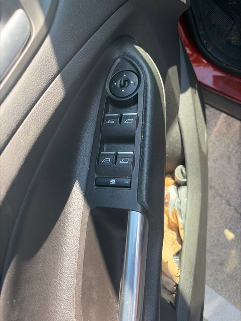 Used 2019 Ford Escape SEL AWD/4WD image 28