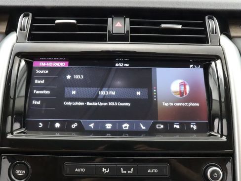 Used 2019 Land Rover Discovery HSE AWD/4WD image 26