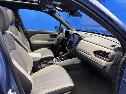 Certified 2025 Subaru Forester Premium image 23