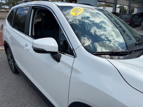 Used 2019 Subaru Forester Limited w/ Popular Package #3 image 16