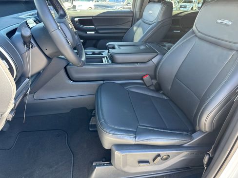 New 2026 Ford Expedition Max Platinum w/ Stealth Performance Package image 9