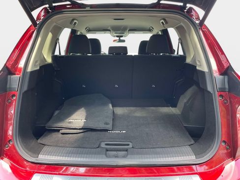 Used 2026 Nissan Rogue SV FWD image 9