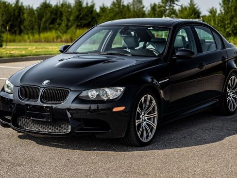 Used 2011 BMW M3 Sedan RWD image 1