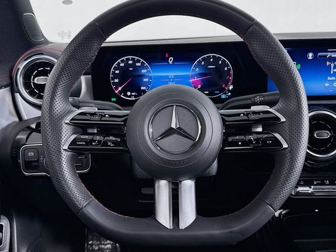 Used 2026 Mercedes-Benz CLA 250 image 18