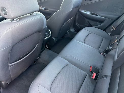 Used 2020 Chevrolet Malibu LT FWD image 13