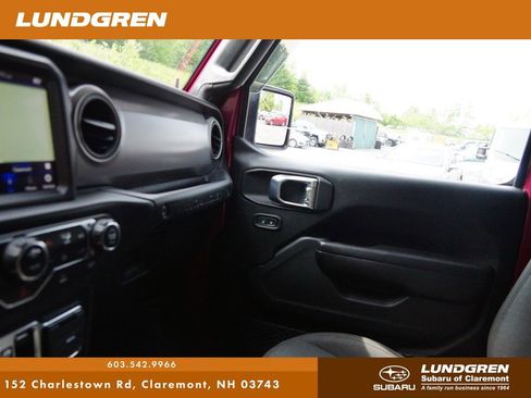 Used 2022 Jeep Wrangler Unlimited Sport AWD/4WD image 22