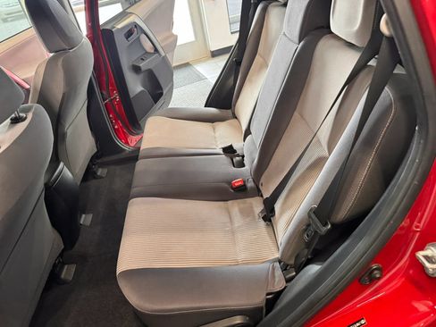 Used 2013 Toyota RAV4 XLE FWD image 27