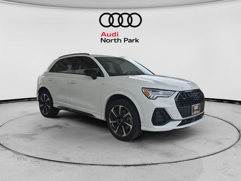 Used 2025 Audi Q3 2.0T Premium Plus AWD/4WD image 7