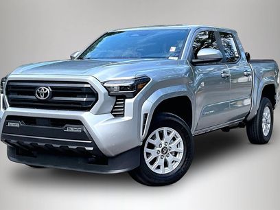 Used 2025 Toyota Tacoma SR5