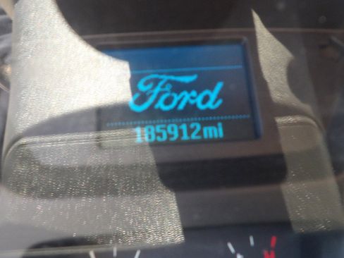 Used 2019 Ford Transit 250 148 High Roof Extended RWD image 8