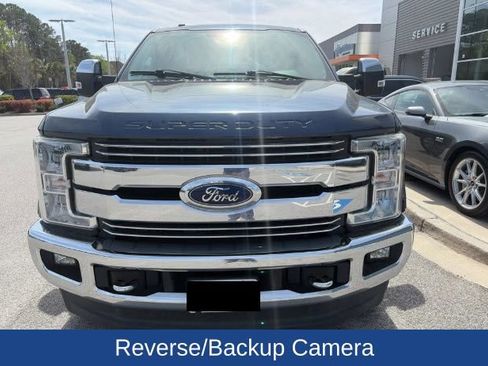 Used 2018 Ford F250 Lariat w/ Chrome Package image 3