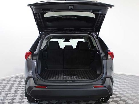 Used 2023 Toyota RAV4 LE FWD image 15