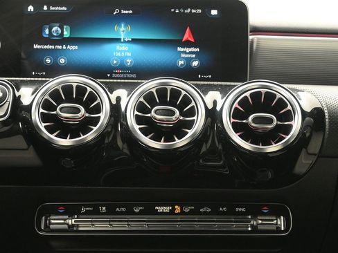 Used 2019 Mercedes-Benz A 220 A 220 image 18