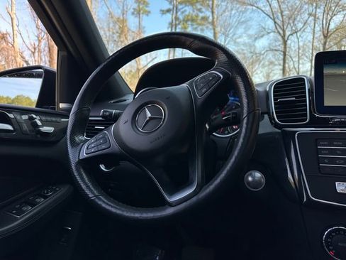 Used 2017 Mercedes-Benz GLE 350 4MATIC image 22