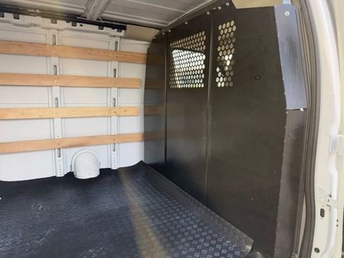 Used 2024 Chevrolet Express 2500 w/ Driver Convenience Package image 12