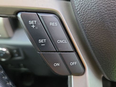 Used 2022 Ford F250 Lariat w/ Tremor Off-Road Package image 23