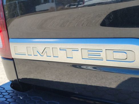 Used 2018 RAM 1500 Limited image 7