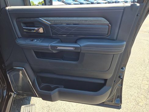 Certified 2025 RAM 3500 Limited AWD/4WD image 13
