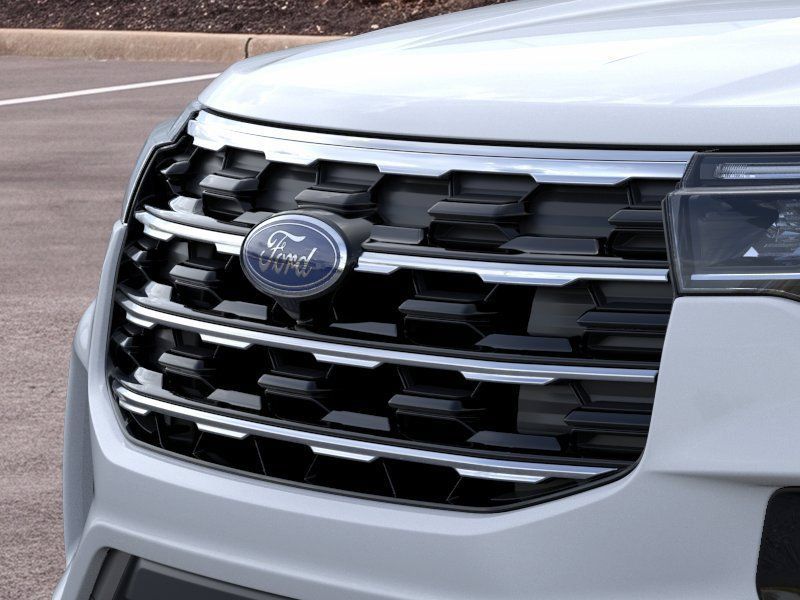 Used 2026 Ford Explorer Active w/ Active Comfort Package AWD/4WD image 22