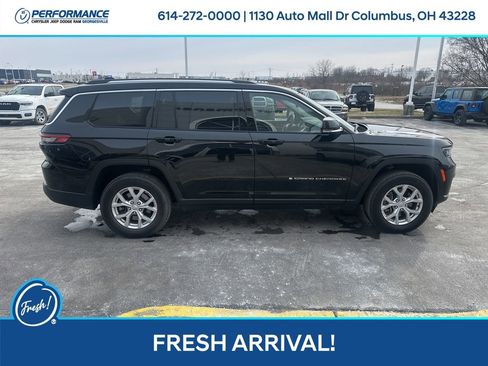 Used 2023 Jeep Grand Cherokee L Limited w/ Luxury Tech Group II image 3