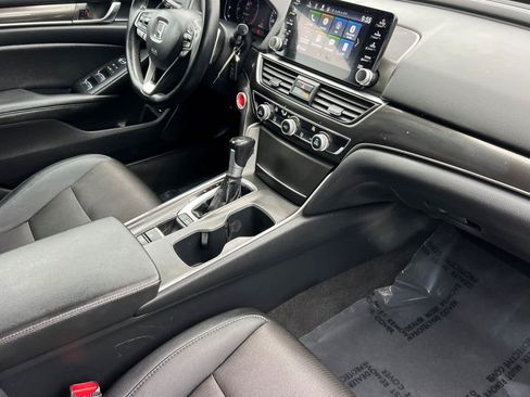Used 2020 Honda Accord Sport image 15