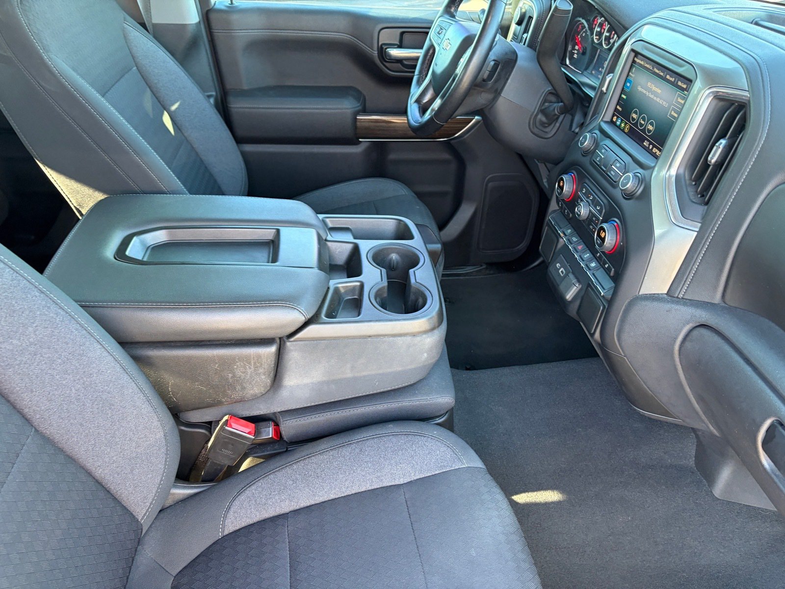 Used 2021 Chevrolet Silverado 1500 LT w/ LPO, Dark Essentials Package RWD image 11