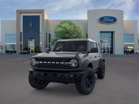New 2026 Ford Bronco Badlands AWD/4WD image 2
