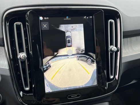 New 2026 Volvo XC40 B5 Ultra w/ Protection Package Premier image 22