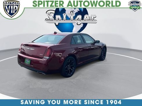 Used 2020 Chrysler 300 Touring w/ Sport Appearance Package RWD image 9