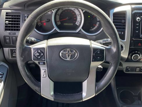 Used 2015 Toyota Tacoma 4x4 Double Cab image 21
