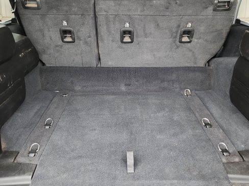 Used 2024 Jeep Wrangler Willys image 27