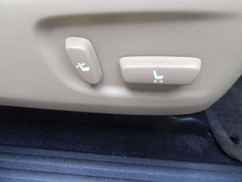 Used 2012 Toyota 4Runner Limited image 48