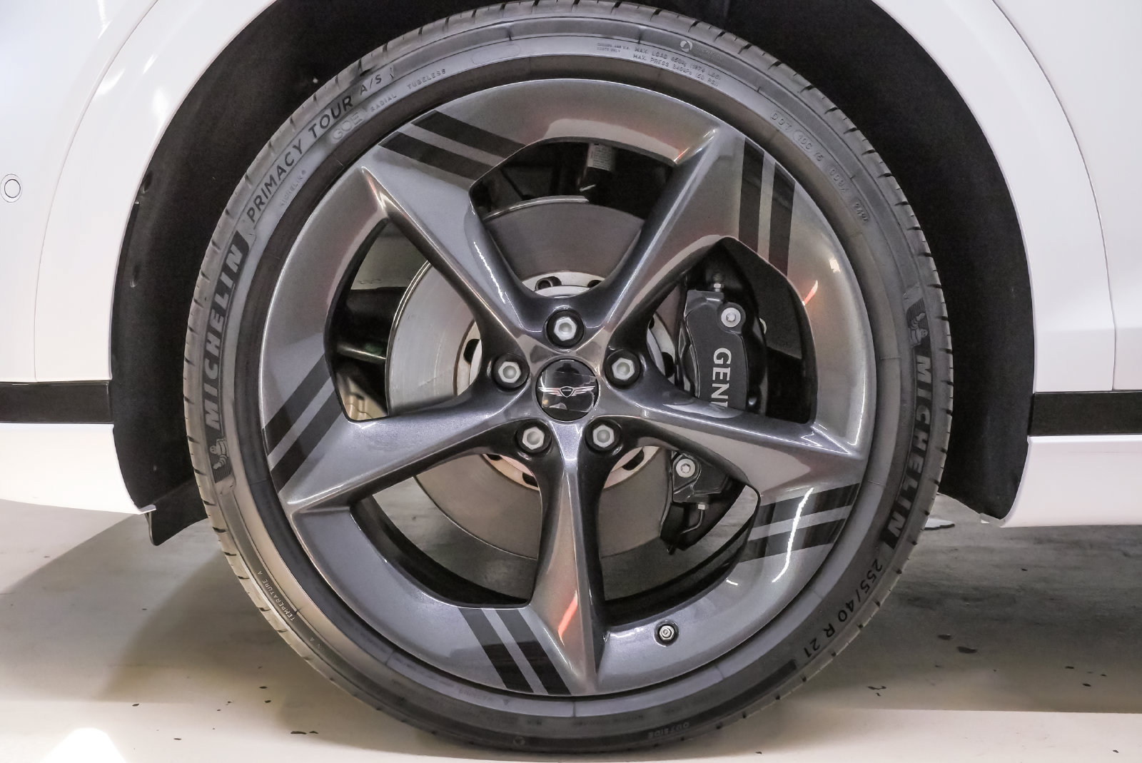 Certified 2026 Genesis GV70 2.5T Sport Prestige AWD/4WD image 27