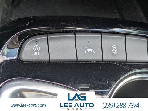 Used 2023 Buick Encore GX Select w/ Sport Touring Package FWD image 29