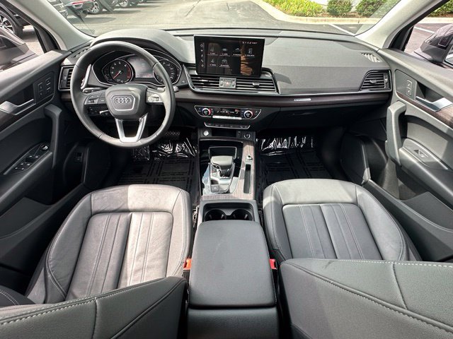 Used 2023 Audi Q5 2.0T Premium w/ Convenience Package AWD/4WD image 36